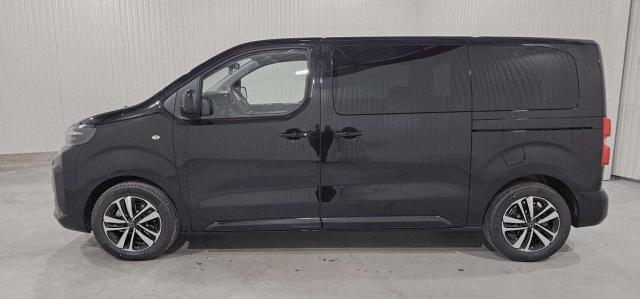 Peugeot Traveller image 8