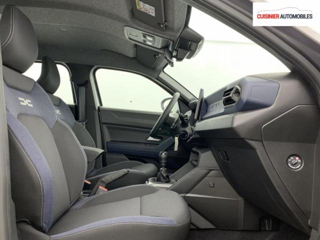 Dacia Duster image 1