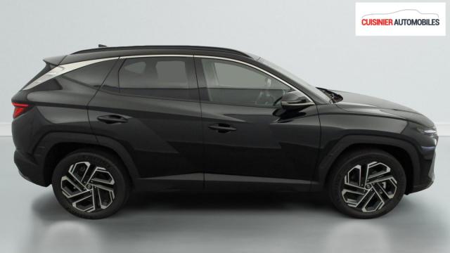 Hyundai Tucson image 3