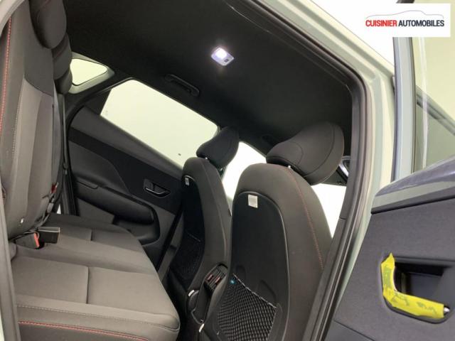 Hyundai Kona image 8