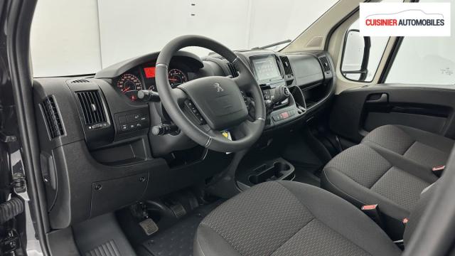 Peugeot Boxer image 8