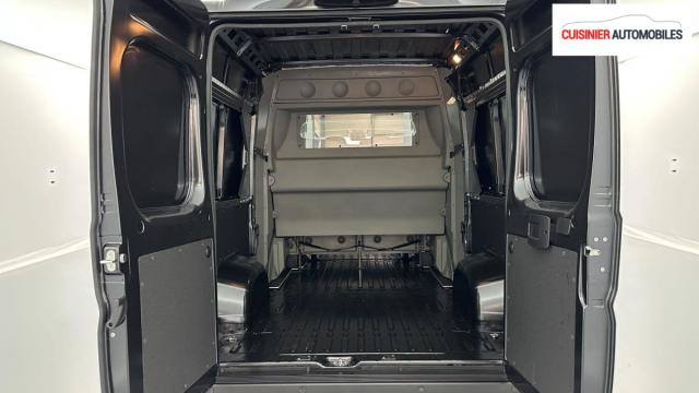 Peugeot Boxer image 4