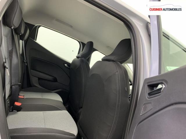 Renault Clio image 9