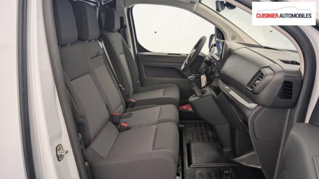 Citroen Jumpy image 8