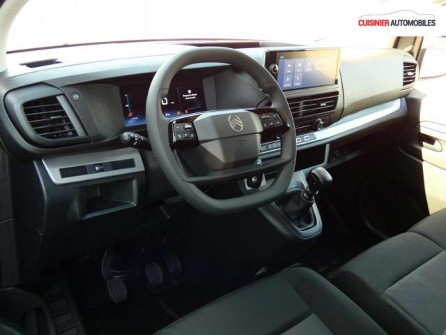 Citroen Jumpy image 9