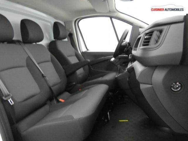 Renault Trafic image 7