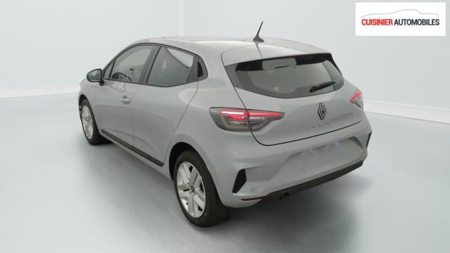 Renault Clio image 8