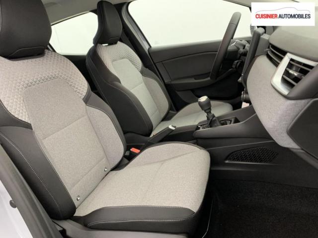Renault Clio image 9