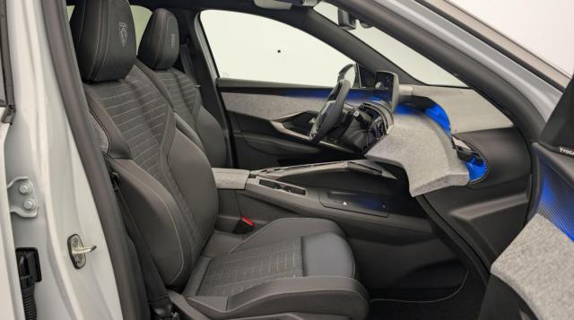 Peugeot 3008 image 9