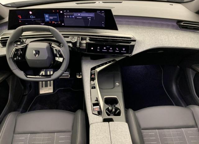 Peugeot 3008 image 9