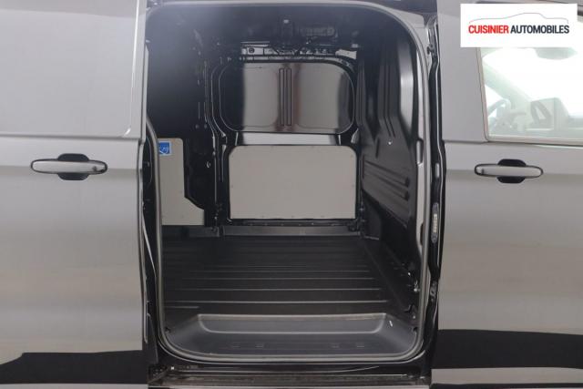 Volkswagen Transporter image 3