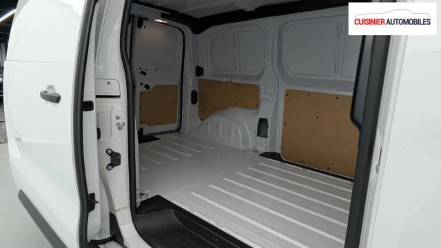 Peugeot Expert image 1