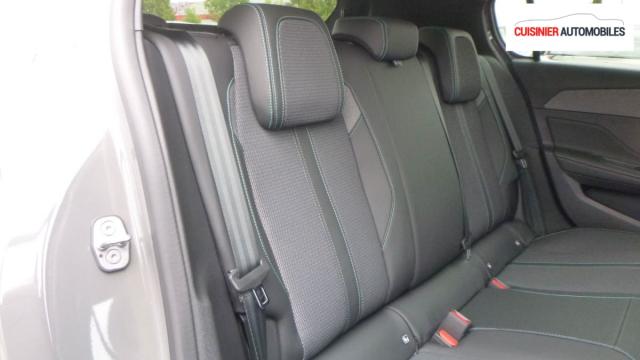 Peugeot 308 image 9