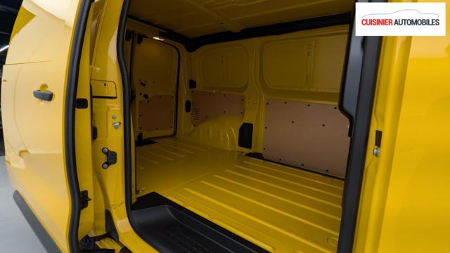 Citroen Jumpy image 3