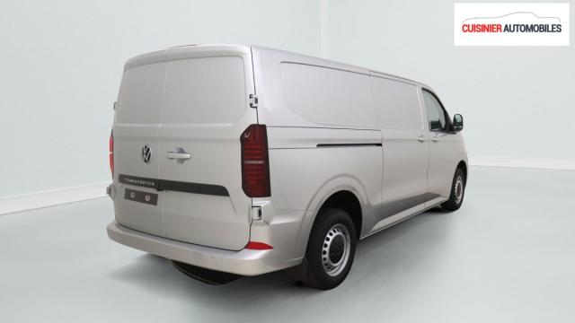 Volkswagen Transporter image 2
