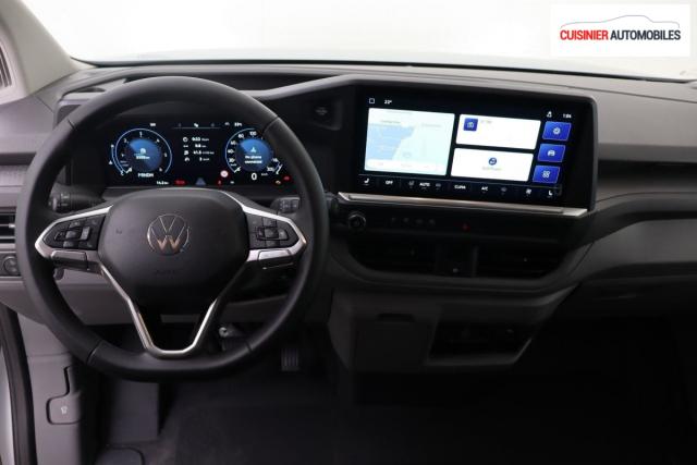 Volkswagen Transporter image 8