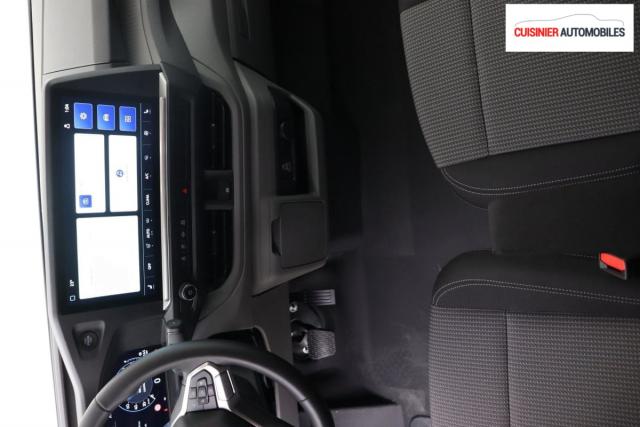 Volkswagen Transporter image 6