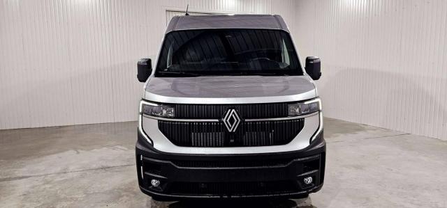 Renault Master image 9