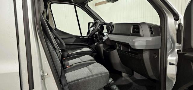 Renault Master image 2