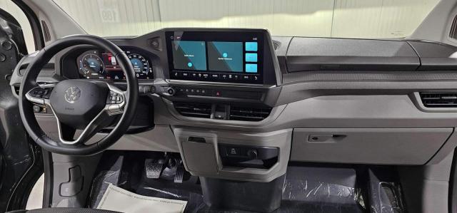 Volkswagen Transporter image 7