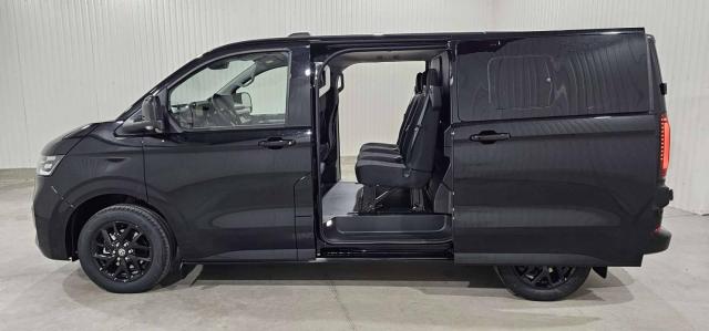 Volkswagen Transporter image 3