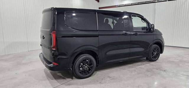 Volkswagen Transporter image 9