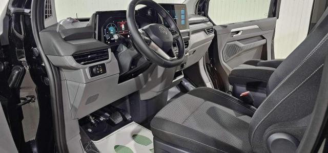 Volkswagen Transporter image 5