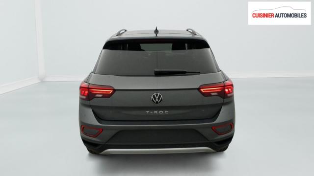 Volkswagen T-Roc image 8