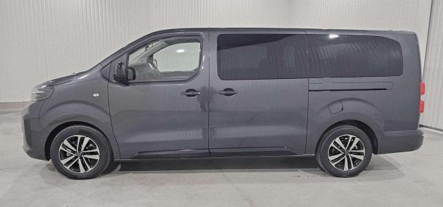 Peugeot Traveller image 8