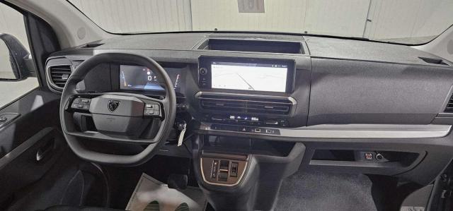 Peugeot Traveller image 7