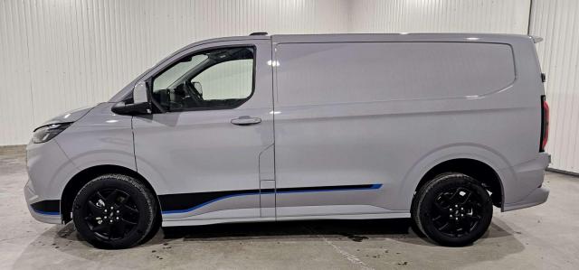 Ford Transit Custom image 1