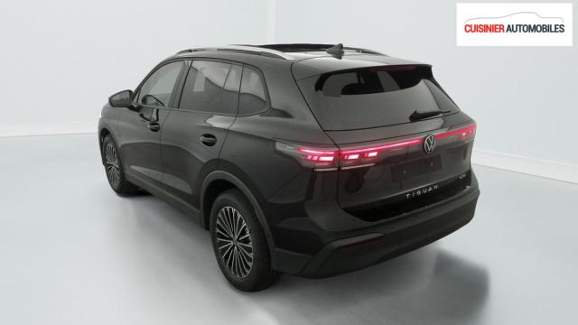 Volkswagen Tiguan image 9