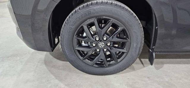 Volkswagen Transporter image 2