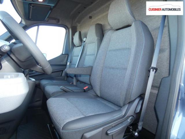 Renault Master image 8