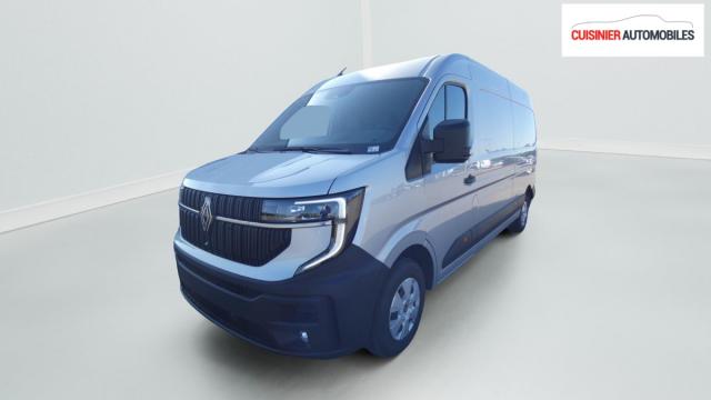 Renault Master image 2