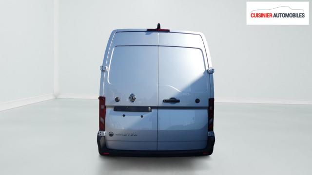 Renault Master image 9