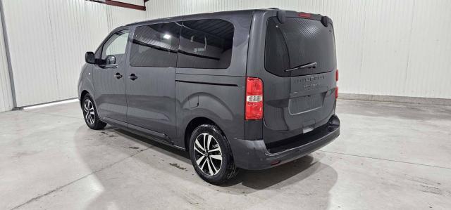 Peugeot Traveller image 6