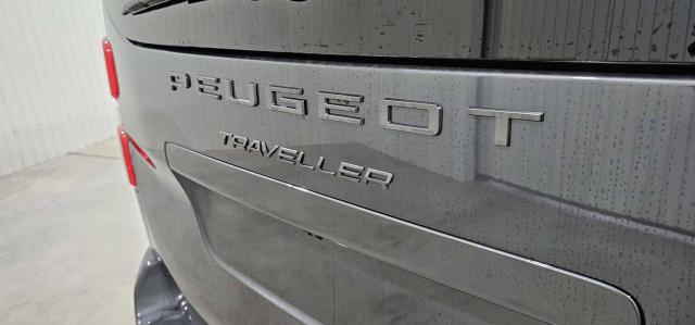Peugeot Traveller image 4