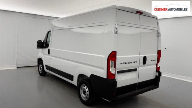 Peugeot Boxer image 1