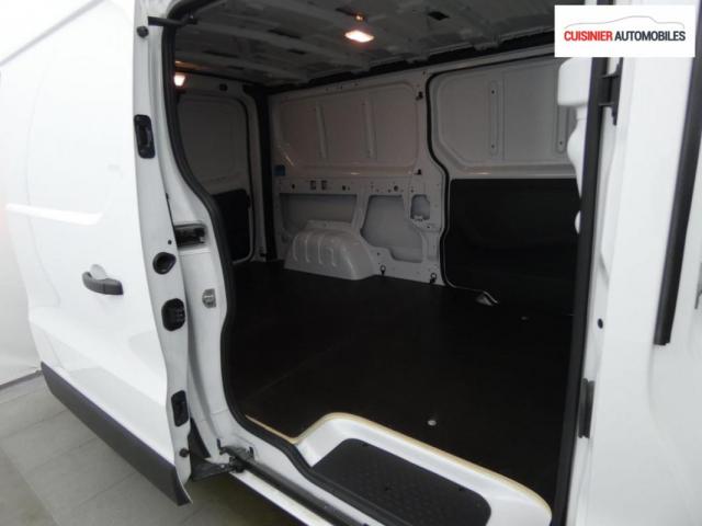 Renault Trafic image 1