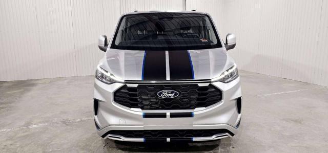 Ford Transit Custom image 2