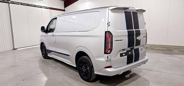 Ford Transit Custom image 5