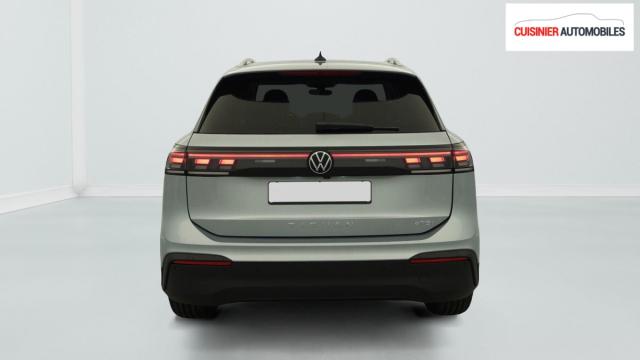 Volkswagen Tiguan image 8