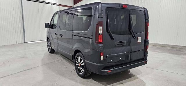 Renault Trafic image 1