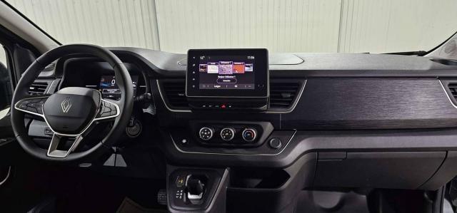 Renault Trafic image 3
