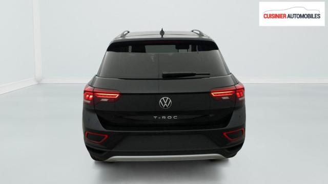 Volkswagen T-Roc image 8