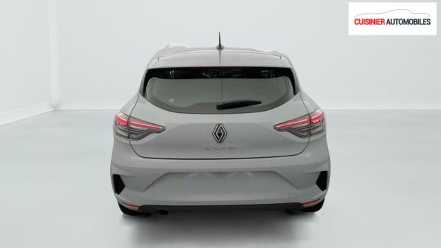 Renault Clio image 9