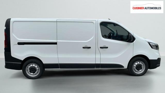Renault Trafic image 4