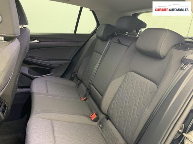 Volkswagen Golf image 6