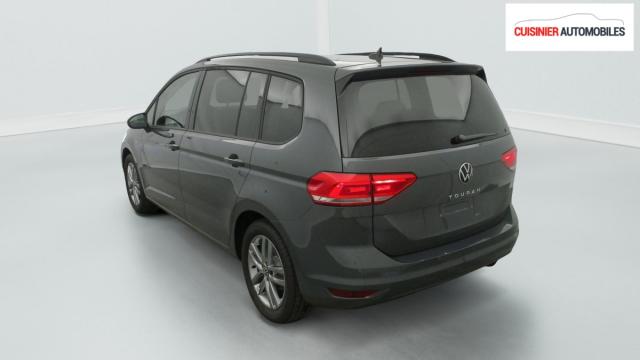 Volkswagen Touran image 2